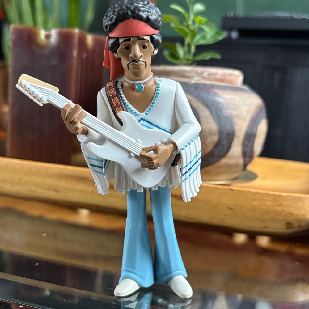 Retro Jimi Hendrix Figure